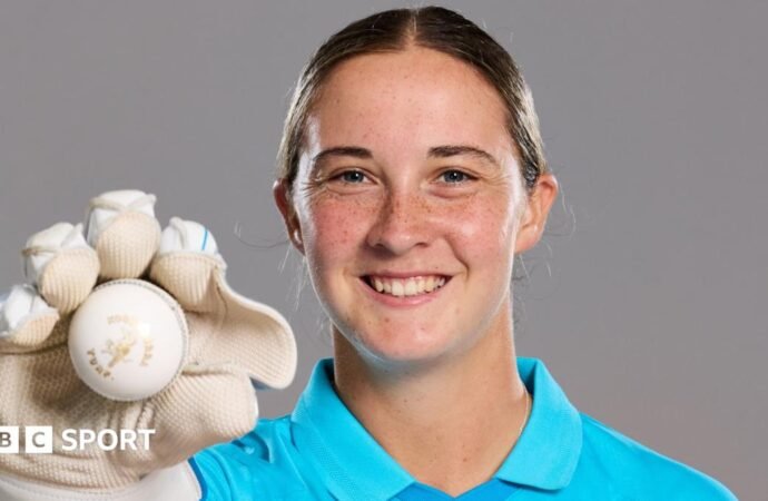 England vs Ireland: Alice Capsey on her confidence keeping for the second time in her career