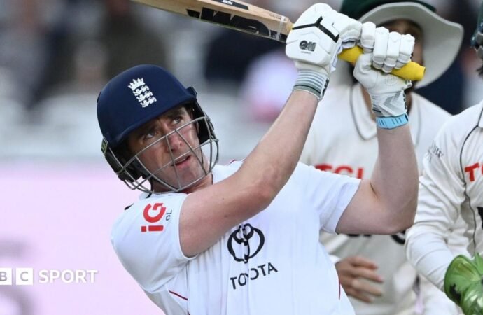 England vs Pakistan: Michael Vaughan backs Dan Lawrence for run as all-rounder