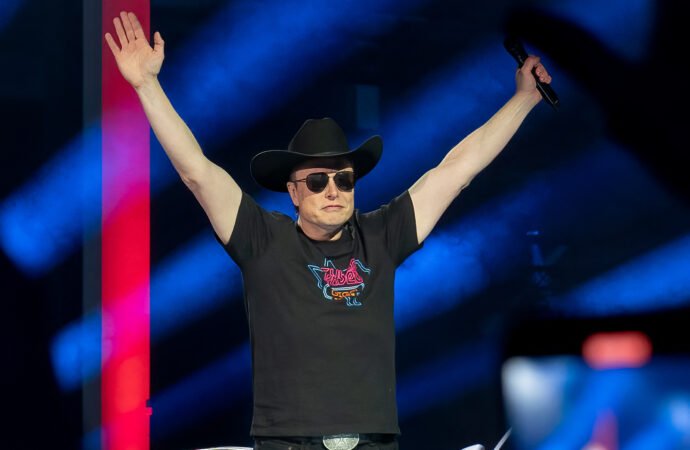 Everything’s bigger in Texas: Musk’s planned $16.8 billion chip factory is five times bigger than the world’s current largest building | Fortune