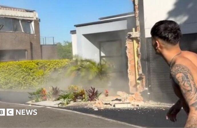 Family’s narrow escape before earthquake shakes home