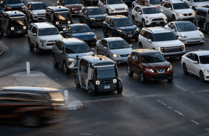 Fare Is Fair: Zoox Launching Robotaxi Service in Las Vegas – CNET