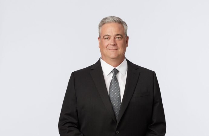 GXO CEO: Better robot hands, not Olympic-level humanoids, are what businesses really need | Fortune
