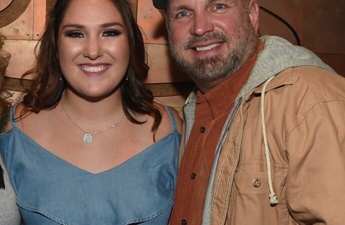 Garth Brooks’ Daughter Allie Shares “Greatest Fear” of Him Being Mourned Publicly Like Dolly Parton