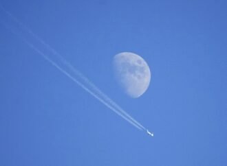Google and the UK think changing flights paths could cut down on climate change | Fortune