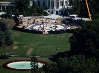 ‘Great grass’: Trump touts Scotts Miracle-Gro, a company that he says did the White House a favor