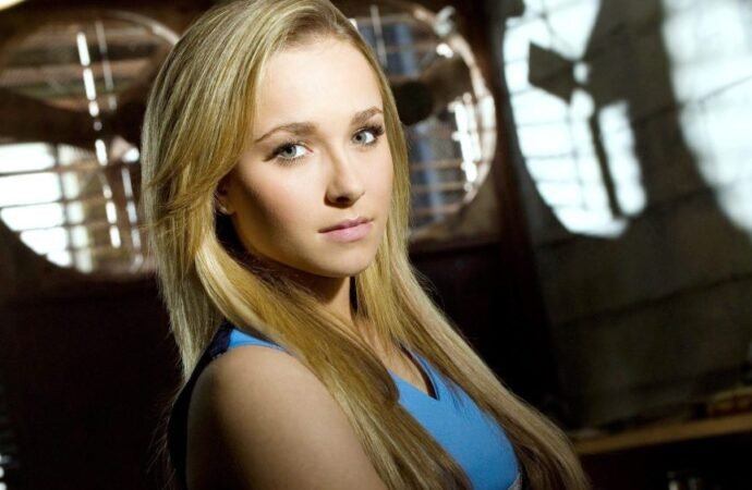 Hayden Panettiere ‘Stuck Up for Background Actors When They Were Mistreated’ on ‘Heroes’ Set and ‘Knew Every Crew Members Name’
