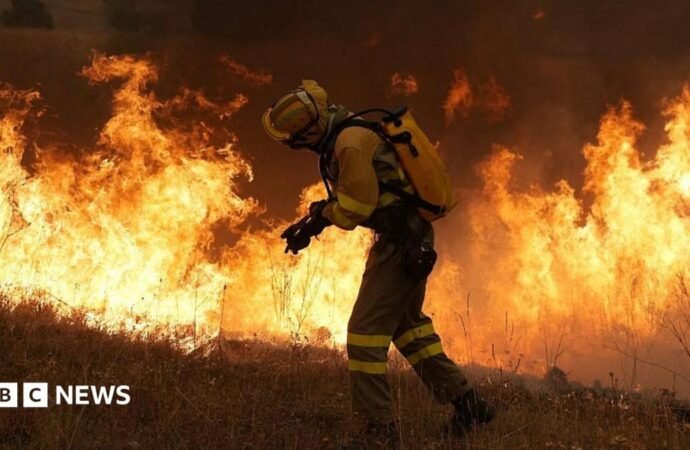 How Australia combines modern tech and Indigenous knowledge to fight fire