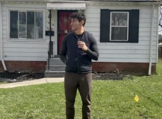 I bought my first investment property while still in college. Now I’m 24 and own 30 homes as a full-time landlord.