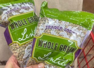 I’m a doctor who studies longevity. Here are 8 things I always put in my Trader Joe’s cart — and 4 I never buy.