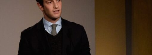 Inside the relationship of model Karlie Kloss and billionaire venture capitalist Josh Kushner, the power couple with unconventional ties to Trump
