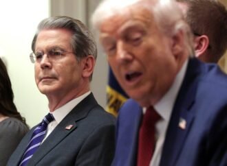 Interest on national debt now costs Treasury $3 billion a day, finds the CBO—after U.S. spends $10 billion propping up the currency of its top lender | Fortune