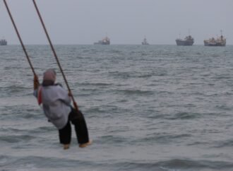 Iran wants a mafia-style ‘protection’ toll on the Strait of Hormuz, but the eye-popping $20 billion per year haul is a pipe dream | Fortune