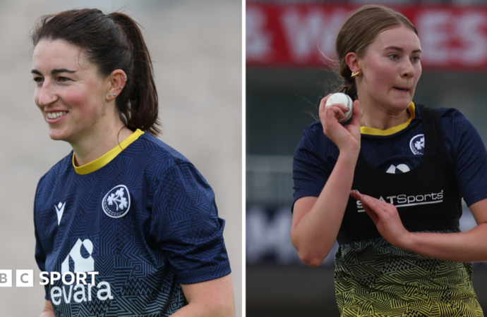 Ireland Cricket: Arlene Kelly and Alice Tector return for England ODI series