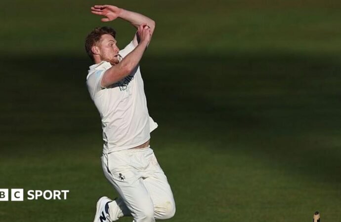 Joey Evison: Sussex sign all-rounder from Kent