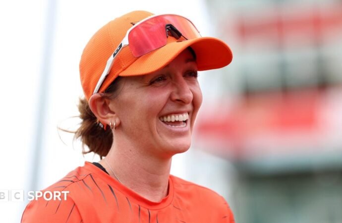 Kate Cross: Former England bowler to retire at end of summer