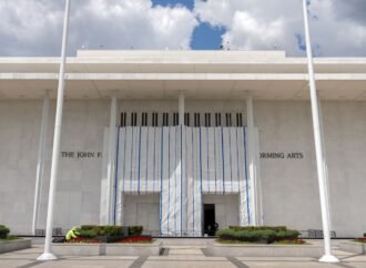 Kennedy Center board set to vote on whether to move forward with closure