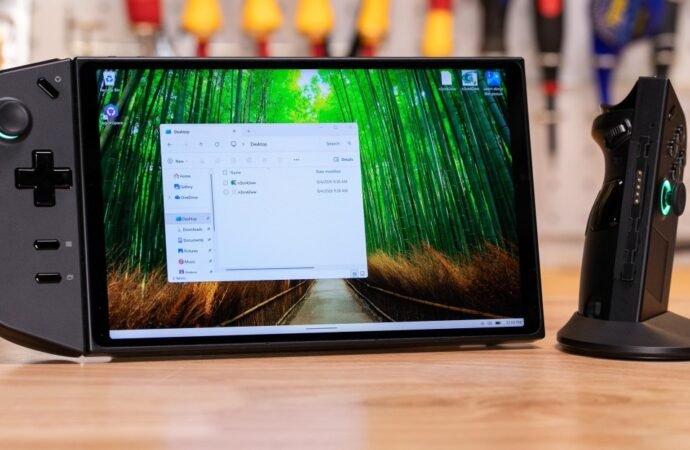 Lenovo confirms Legion Go issues after gamers report bricked devices