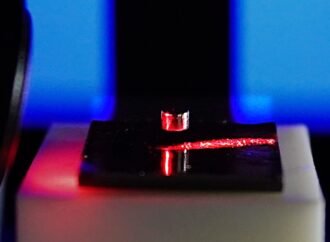 Levitating sensor for magnetic fields could detect ultrafaint brain activity