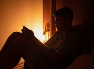 Lights out, Instagram off? The changes to Meta for teens could be a big deal