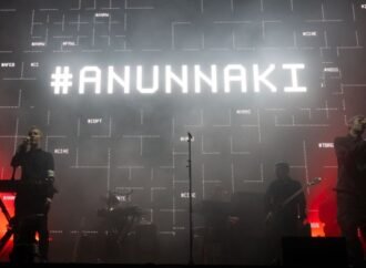 Massive Attack Duo Banned From Singapore Over Palestinian Flag Display