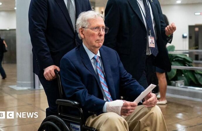 Mitch McConnell discharged from rehab and returning home