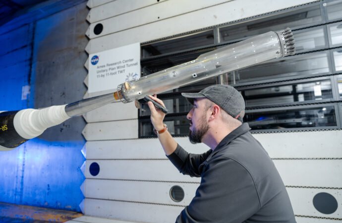 NASA, SpaceX Advance Wind Tunnel Tests for Starship Rocket – NASA