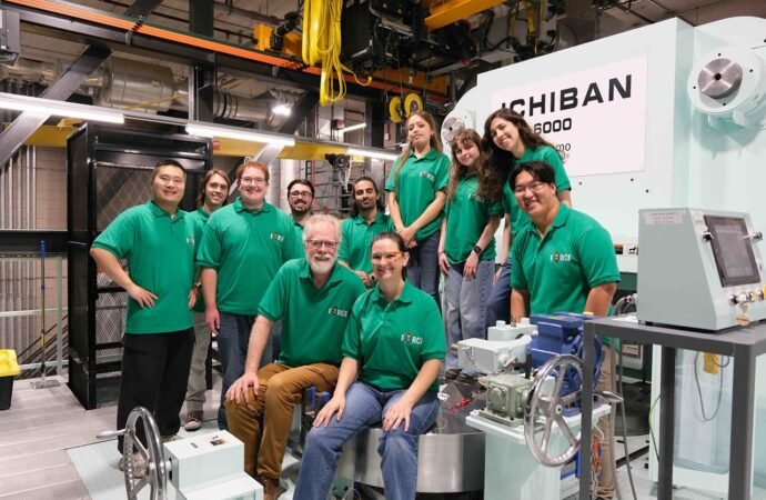 Next Generation of Planetary Scientists Learn Public Engagement Skills – NASA Science