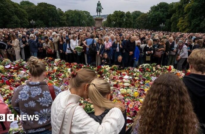 Norway mourns King Harald as Haakon VIII ascends throne