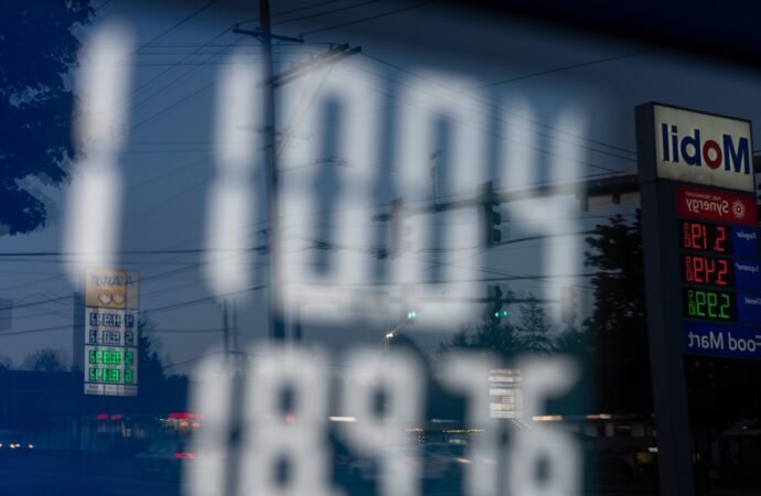 Oil companies are expected to reap big profits because of US-Iran conflict