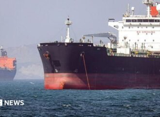 Oil prices fall on hopes Strait of Hormuz could reopen