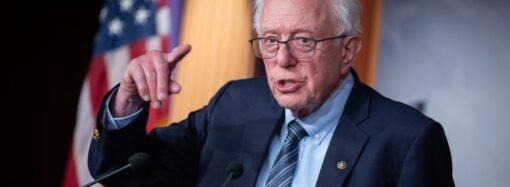 Older student-loan borrowers are at risk of losing a chunk of their Social Security. There’s a new bill to prevent that.