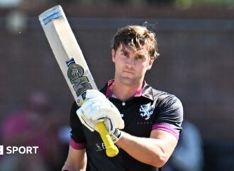 One-Day Cup: Lammonby ton keeps Somerset alive as Leics & Middlesex stay top