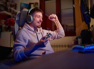 One U.S. Army unit is offering 4-days off to play Grand Theft Auto—but there’s a catch: they’ll have to reenlist if they take the day off to play | Fortune