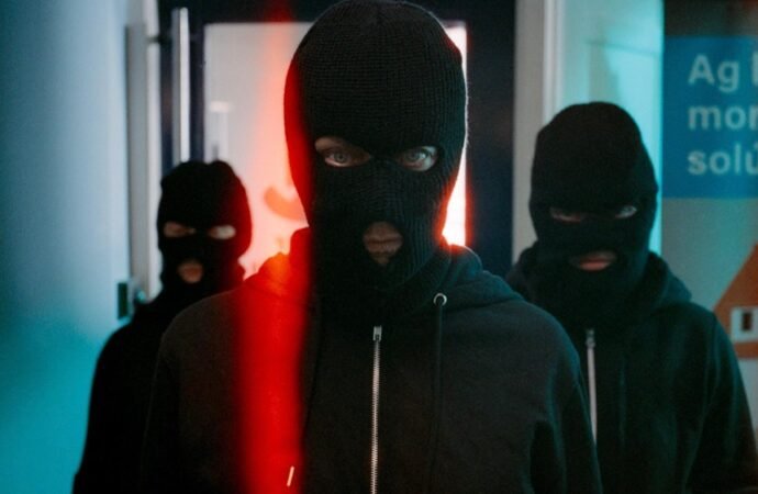 Oscars: Ireland Selects Damian McCann’s Heist Thriller ‘Aontas’ for International Feature Race