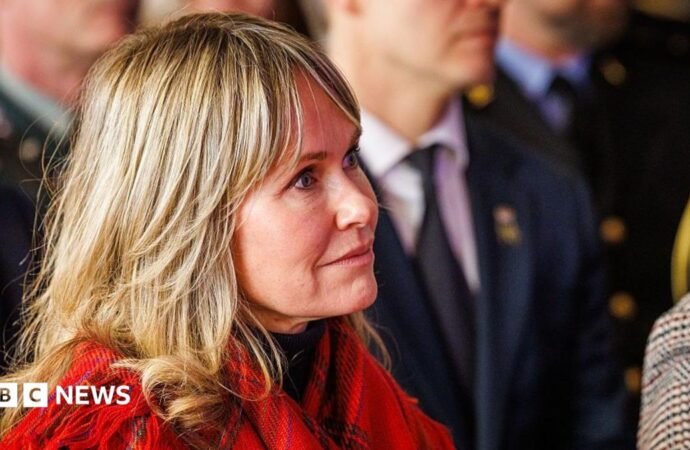 Oslo mayor cancels own wedding after death of Norway’s king