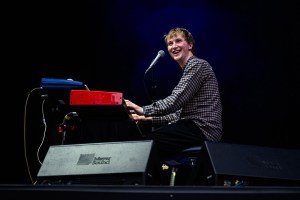 Øyafestivalen 2026: The 10 Best Sets We Saw, From the Cure to Geese to Lily Allen