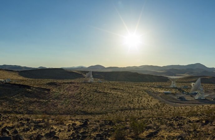 Panorama Showcasing the 34-Meter Antennas of the DSN’s Goldstone Complex – NASA Science