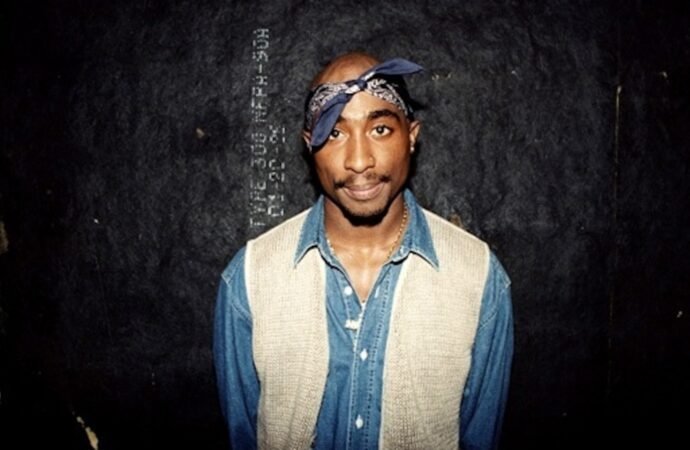 ‘RIP King’: Fans pay respect to Tupac, hope for justice as murder trial nears the end
