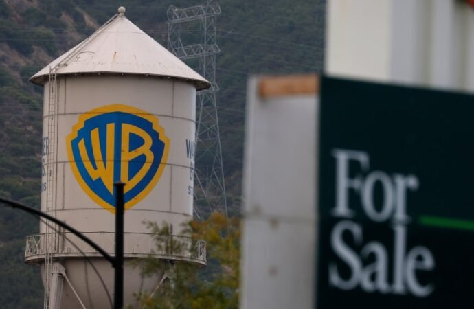 Regal Cinemas CEO Eduardo Acuna Backs Paramount-Warner Bros. Merger, Says Antitrust Trial ‘Creates More Uncertainty and Distraction’