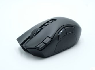Remember When Gaming Mice Had More Buttons? The Razer Naga V3 Pro Does