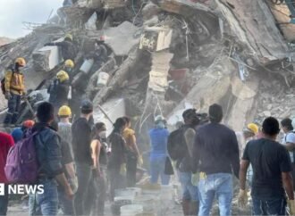 Rescuers scramble for survivors with 180 dead in Colombia earthquake