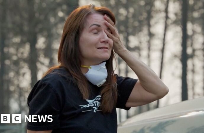 Residents react after Spokane, Washingotn, fires destroy hundreds of homes