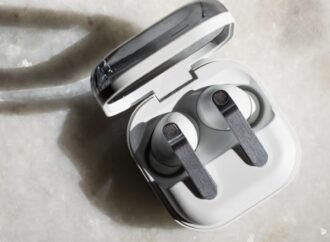 Samsung has new Galaxy headphones in the works