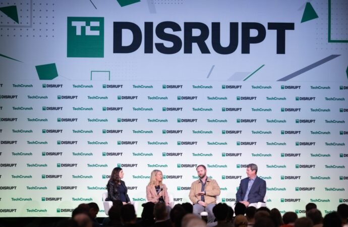 Save up to $300 on your TechCrunch Disrupt 2026 pass until August 21 | TechCrunch
