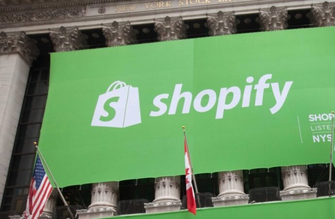 Shopify says AI search is driving more traffic and sales, not replacing Google | TechCrunch
