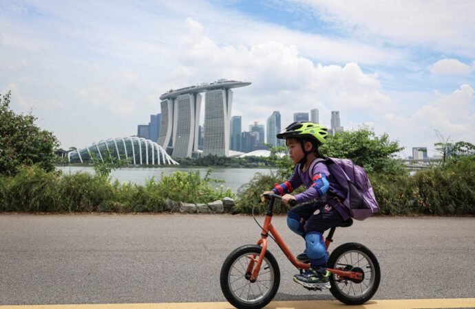 Singapore has overhauled its baby bonus scheme. Will it work to boost birth rates this time? | Fortune