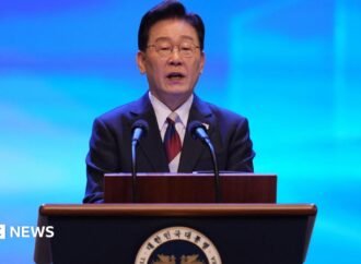 South Korea proposes talks to officially end war with North