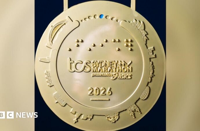 Sydney Marathon medal wrongly features Munich stadium