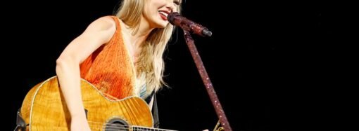 Taylor Swift Named to the Nashville Songwriters Hall of Fame, Becoming Its Youngest Inductee Ever