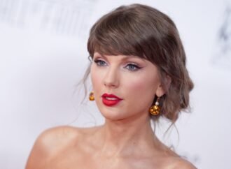 Taylor Swift Recalls How ‘I Knew You Were Trouble’ Was Written As a ‘Really Sad Ballad’ in Grammy Museum Conversation Video